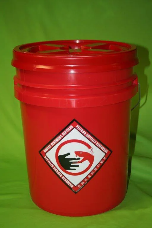 Snake And Reptile Bucket.webp